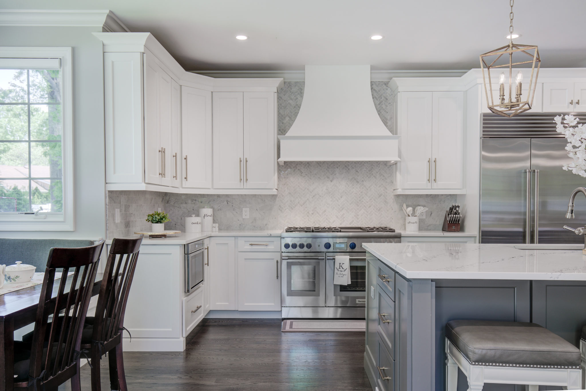 Kitchen Remodel in Roslyn, NY by Noah Construction & Builders project photo 2